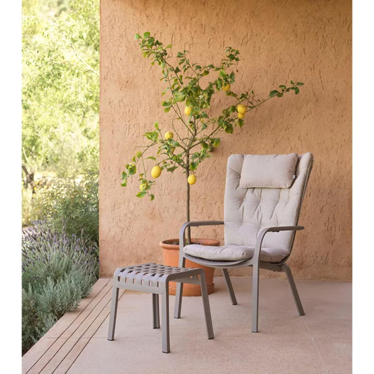 Square Perforated Reclining Armchair | Oroa.com