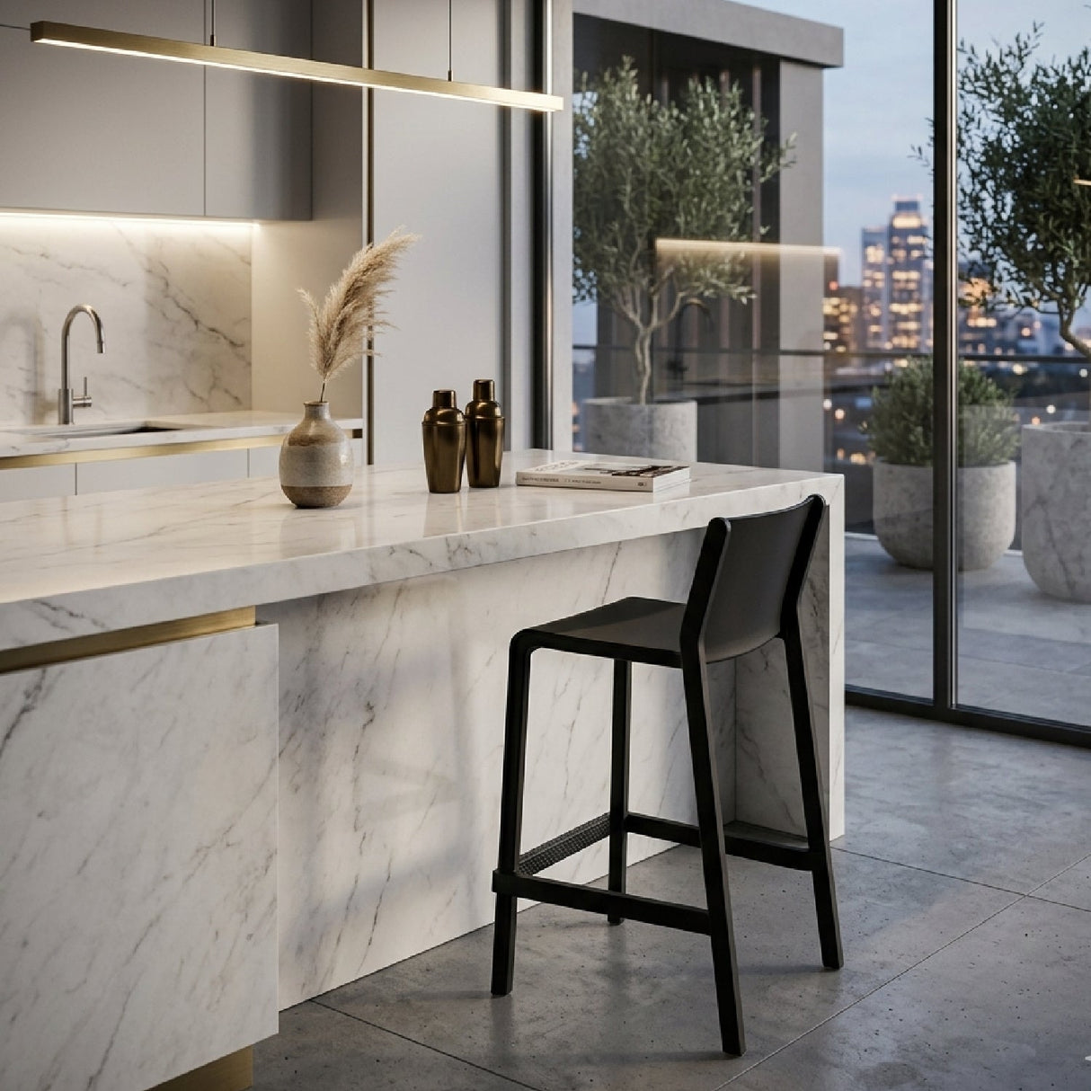 Minimalist Counter Stool | Oroa.com
