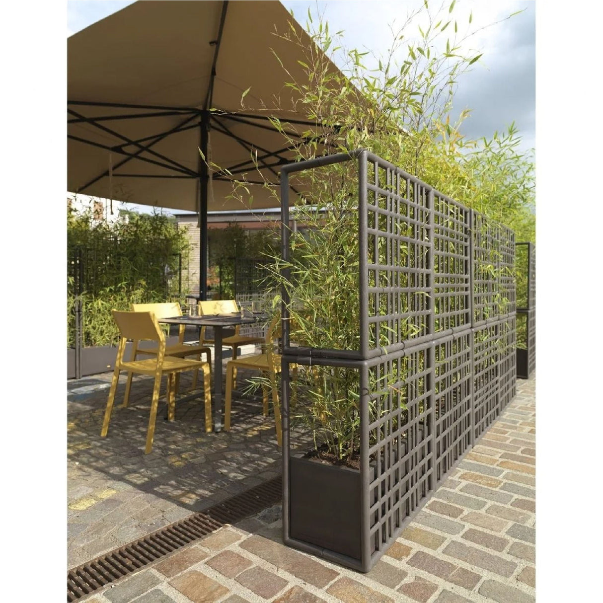 Regenerated Fiberglass Outdoor Wall Partition | Oroa.com
