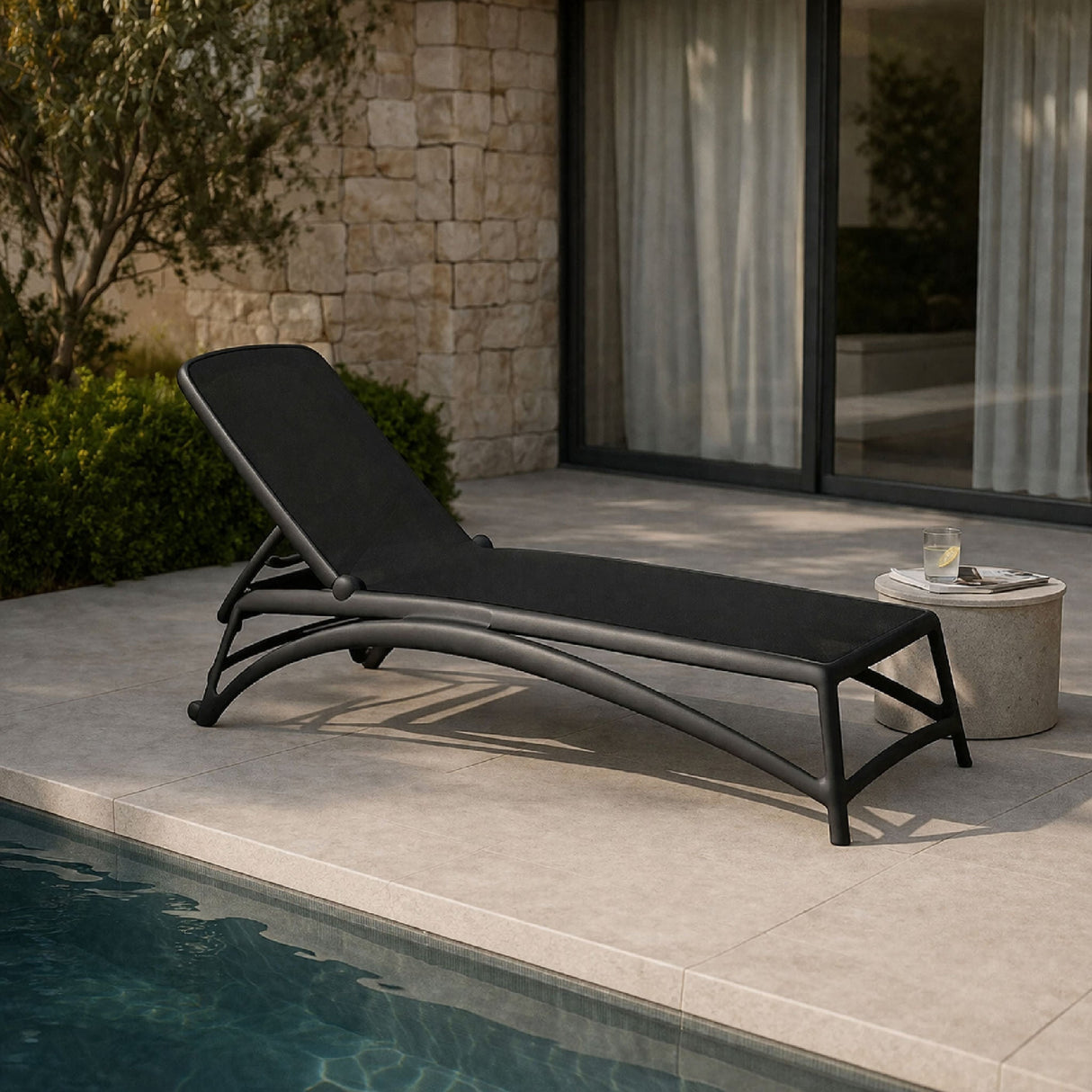 Fiberglass Frame Outdoor Chaise Lounge | Oroa.com