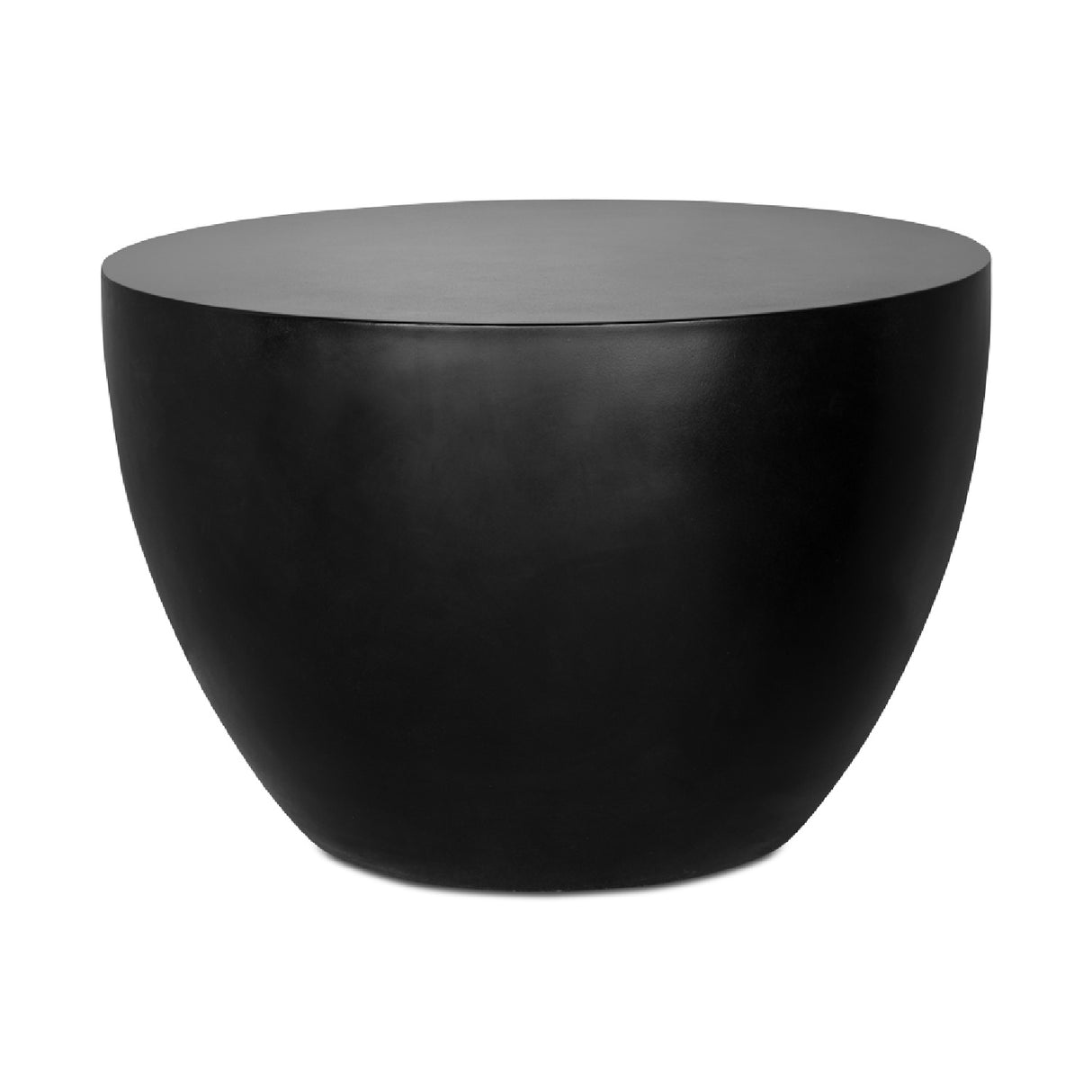Round Indoor/Outdoor Side Table | Novi Living Insitu | Oroa.com