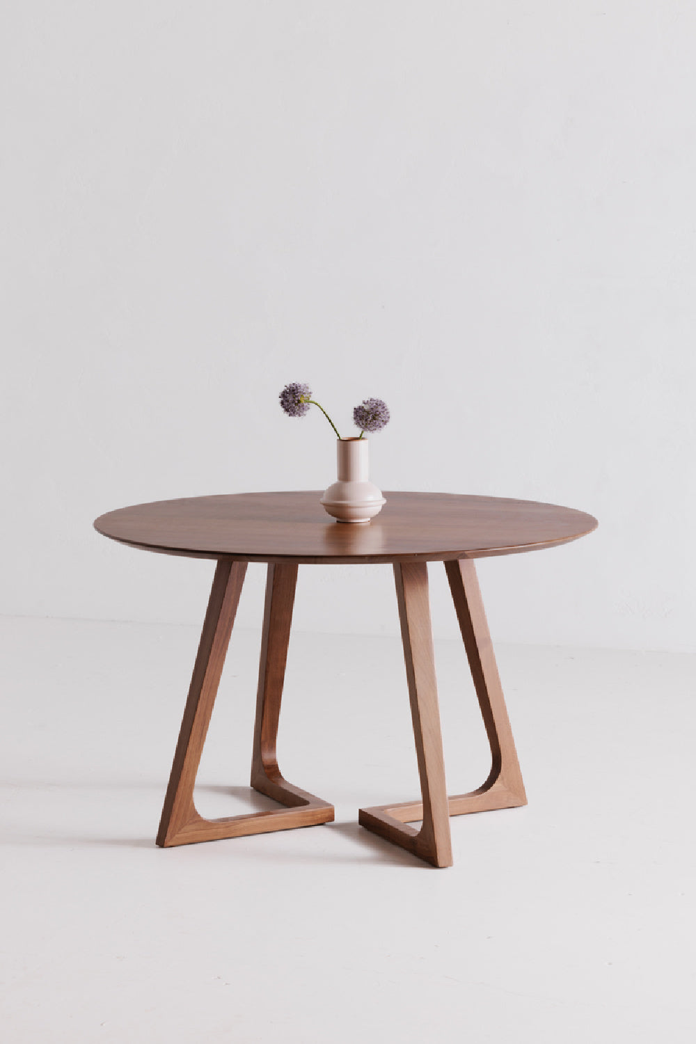 Modern European furniture - Sculptural Base Round Dining Table - www.oroa.com | Oroa.com