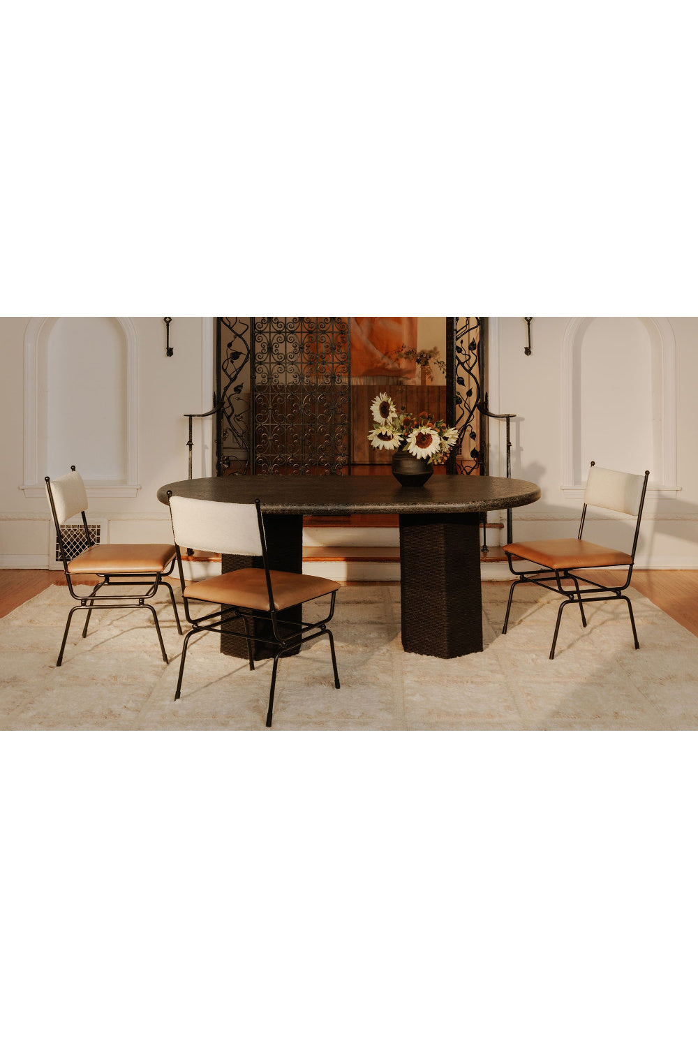 Jute-Wrapped Base Dining Table | Novi Living Sartoria | Oroa.com