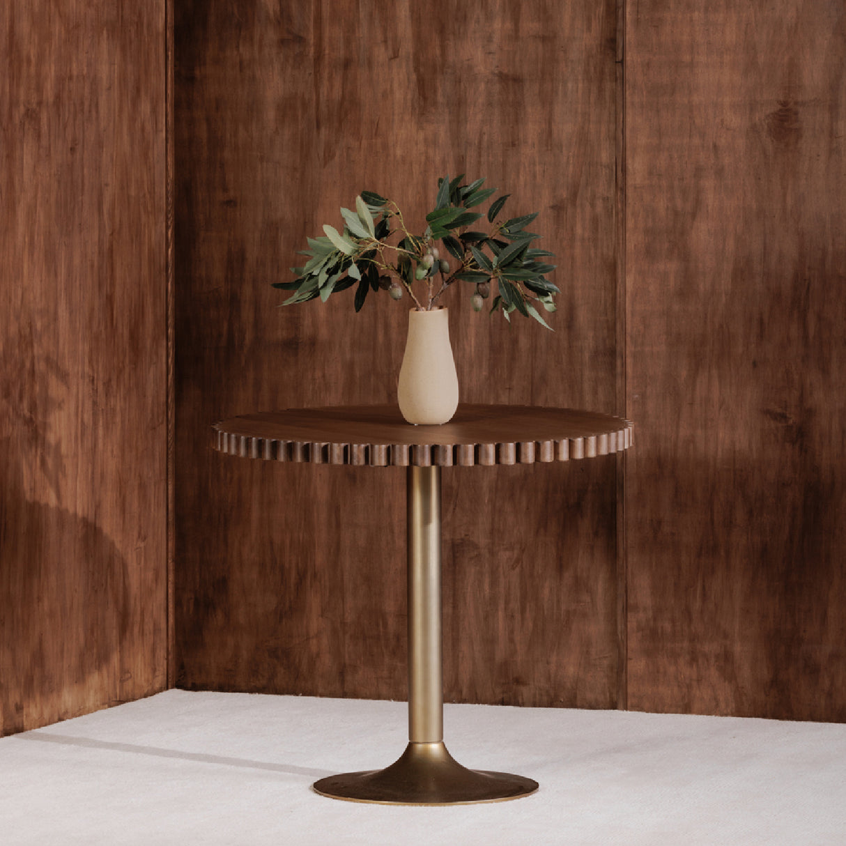 Modern European furniture - Round Scalloped Pedestal Coffee Table - www.oroa.com