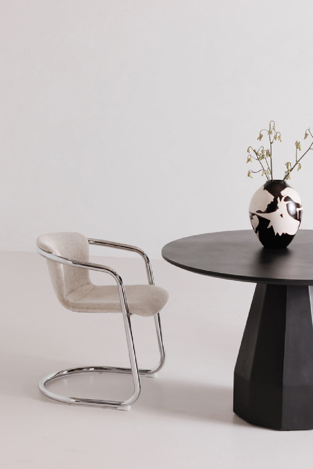 Modern European furniture - Concrete Indoor/Outdoor Dining Table - www.oroa.com | Oroa.com