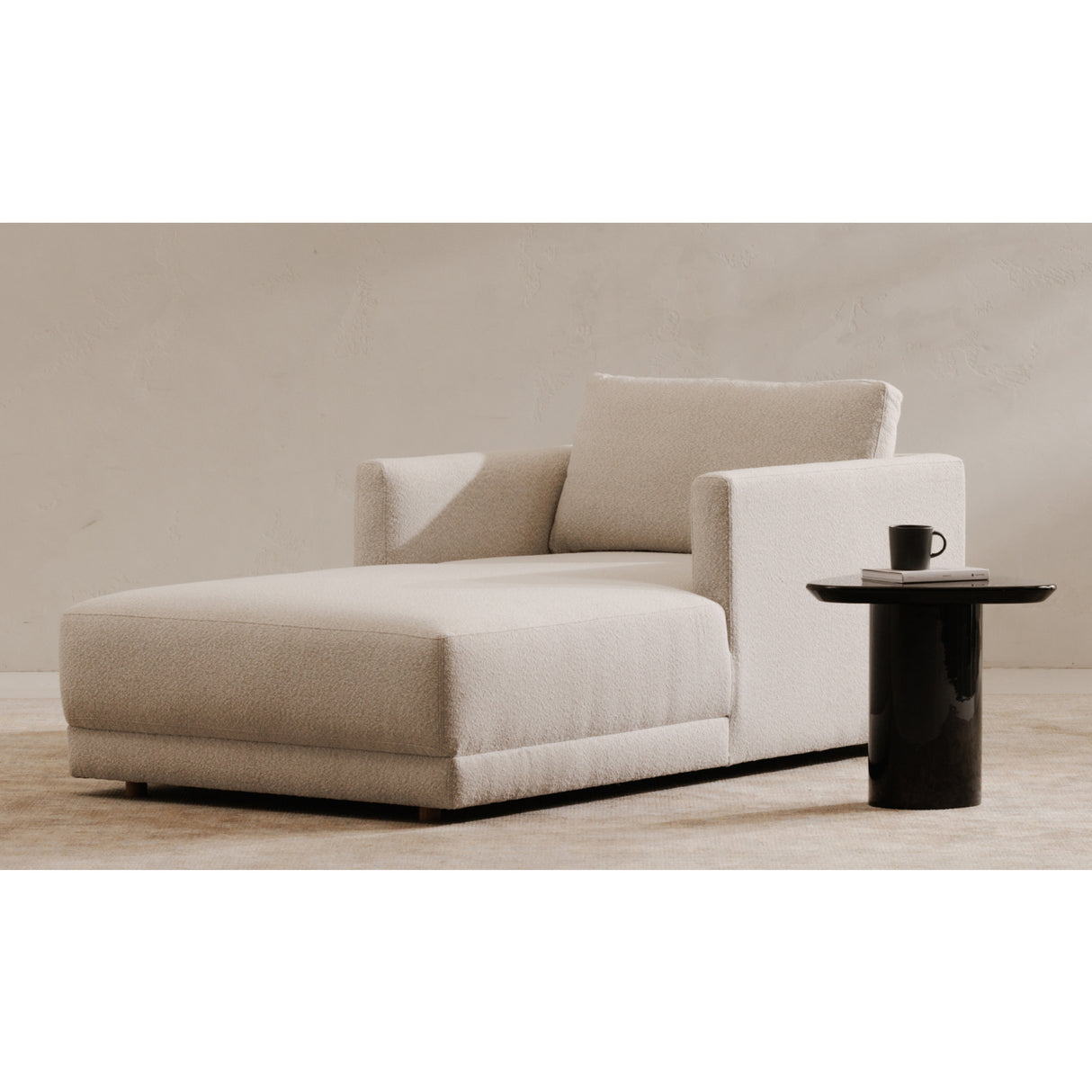 Modern European furniture - Boucle Blend Chaise Lounge - www.oroa.com