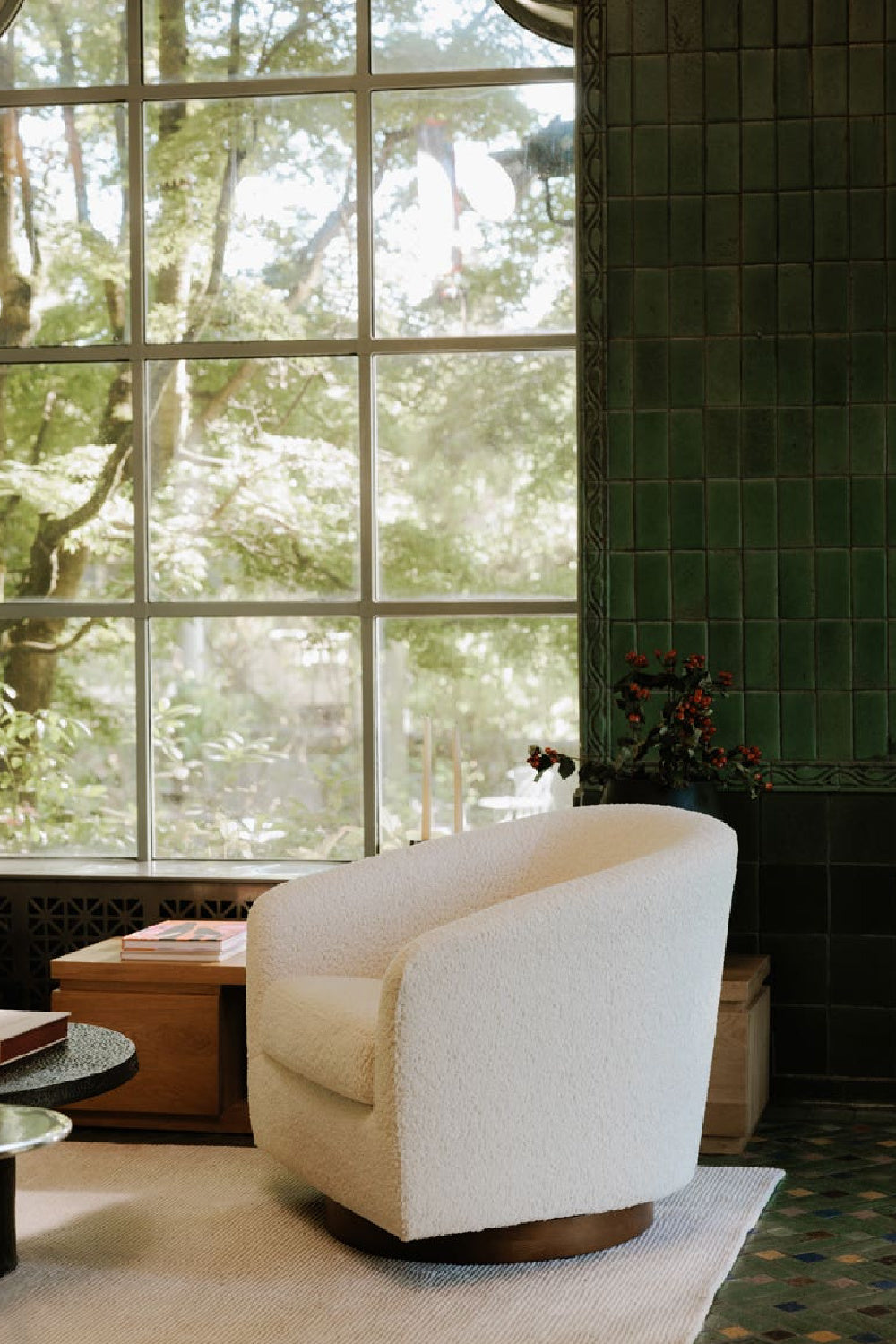 Modern European furniture - Curved Swivel Accent Chair - www.oroa.com | Oroa.com