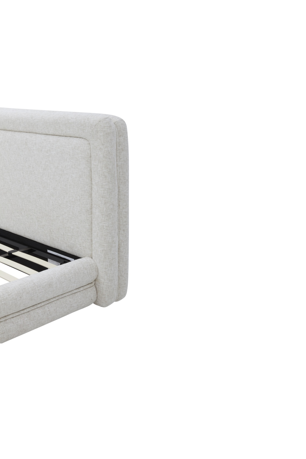 White Tufted Bed | Oroa.com