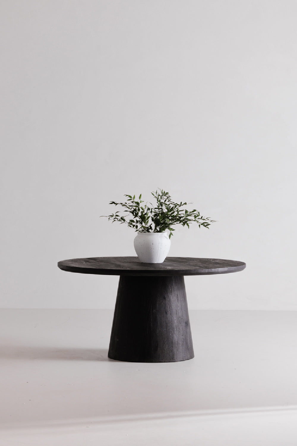 Modern European furniture - Black Mango Wood Dining Table - www.oroa.com
