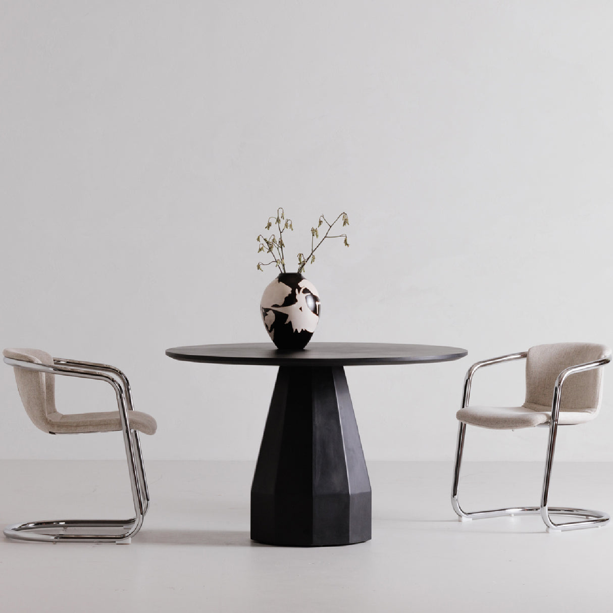 Modern European furniture - Cantilevered Dining Chair Set (2) - www.oroa.com | Oroa.com