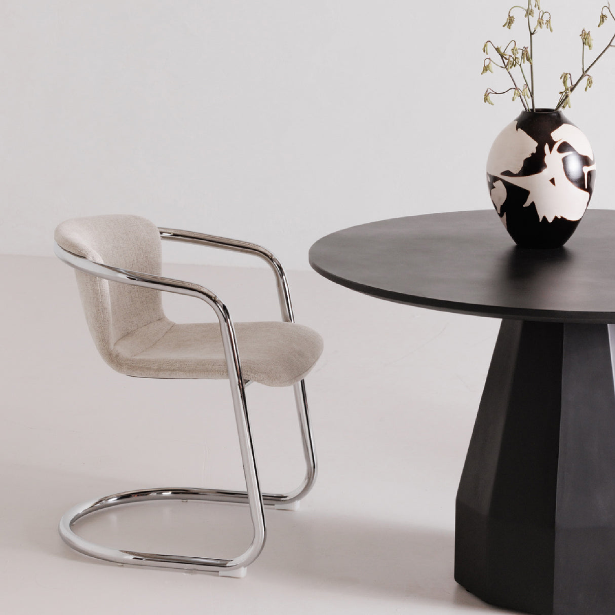 Modern European furniture - Cantilevered Dining Chair Set (2) - www.oroa.com | Oroa.com