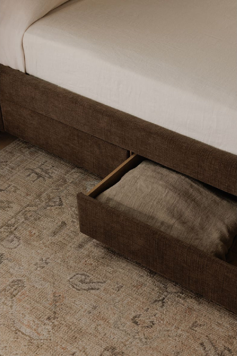 Upholstered Storage Bed | Novi Living Sophia | Oroa.com