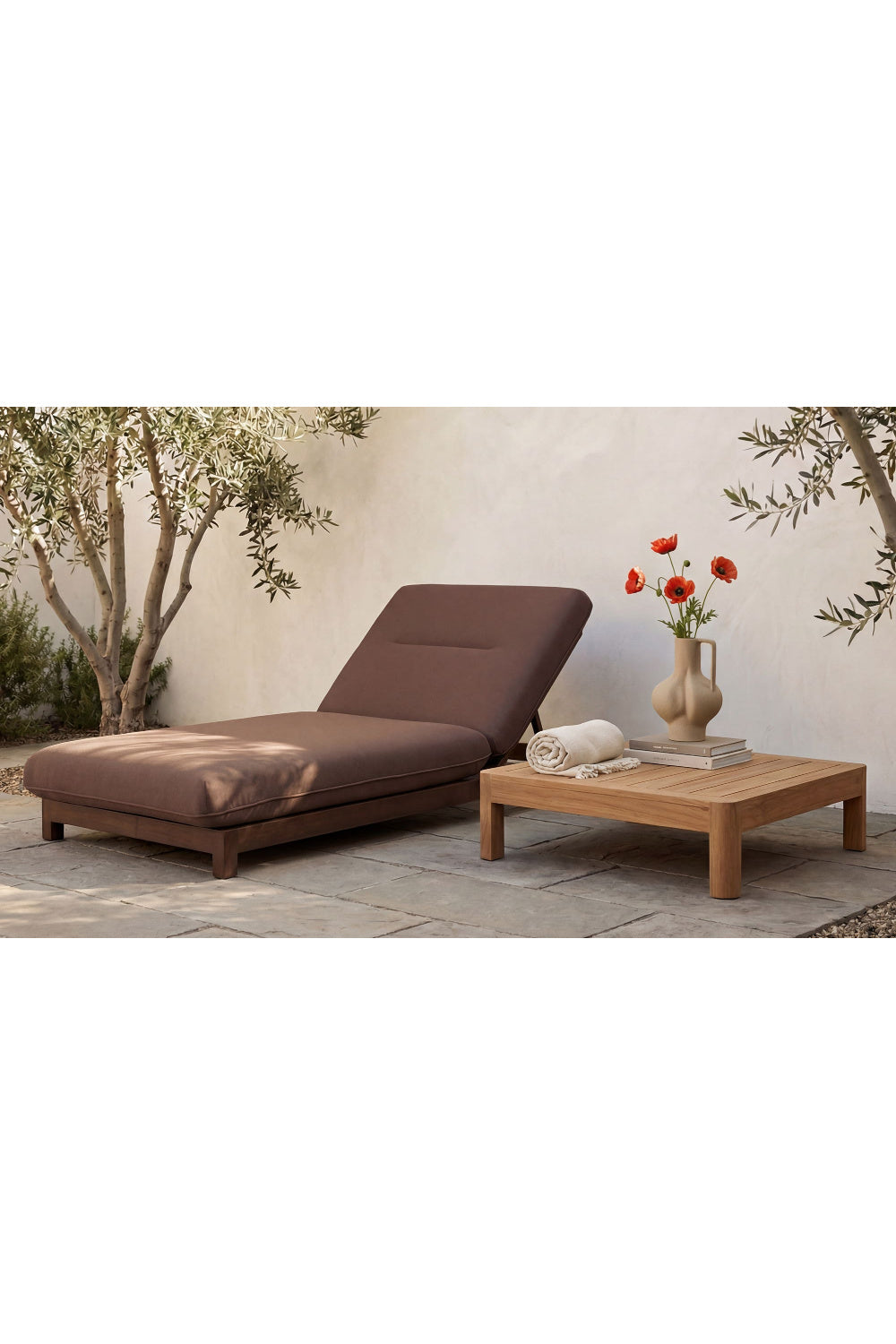 Modern European furniture - Adjustable Outdoor Lounge Chair - www.oroa.com | Oroa.com