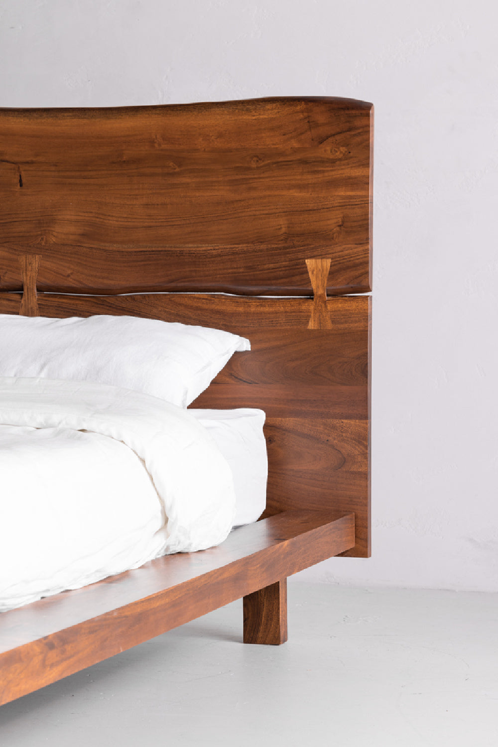 Acacia Organic-Edge Headboard Bed | Novi Living Madagascar | Oroa.com