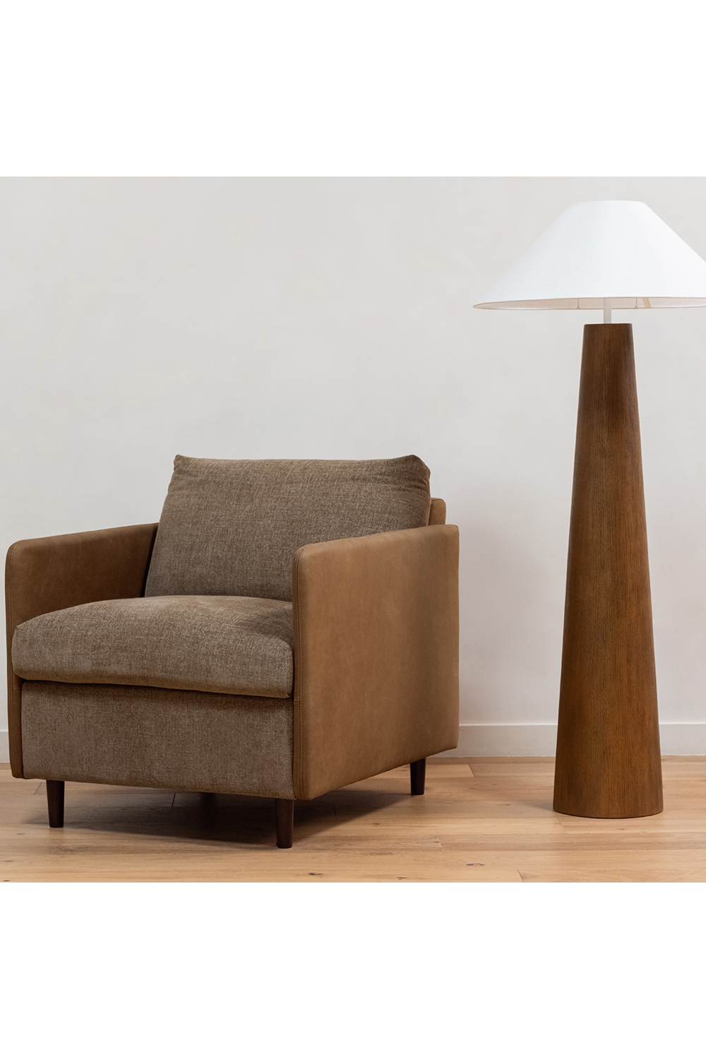 Modern European furniture - Leather Arm Accent Chair - www.oroa.com | Oroa.com
