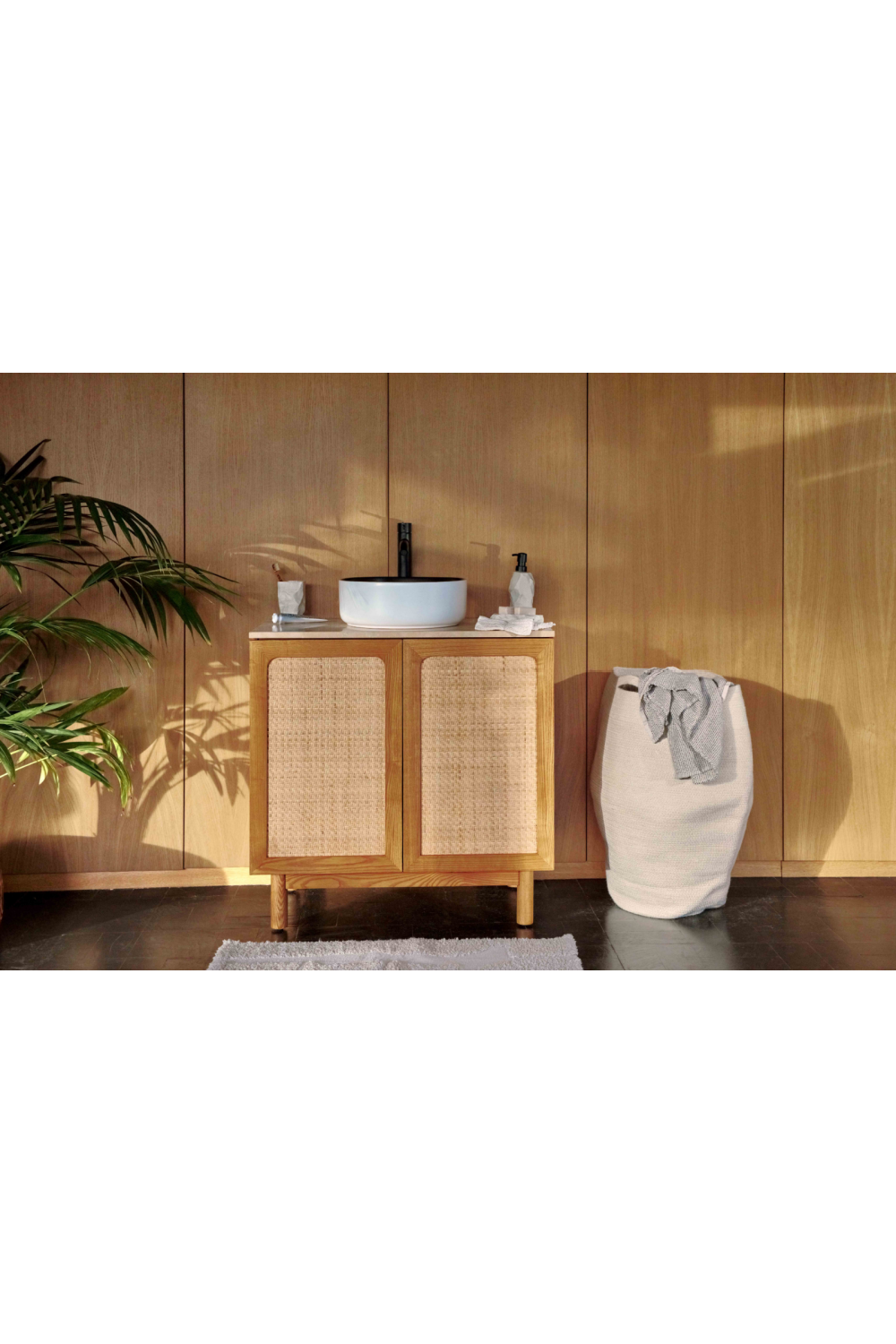 White Glazed Round Washbasin | NV Gallery Amsterdam | Oroa.com