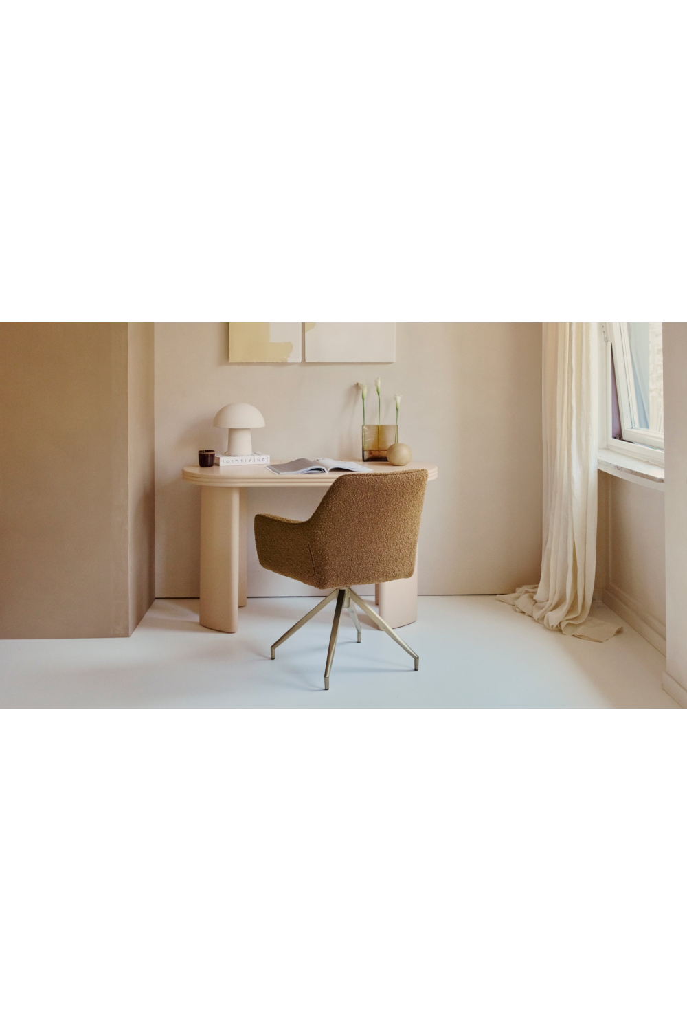 Tweed Swivel Office Chair | OROA Gallery Kingscross | Oroa.com