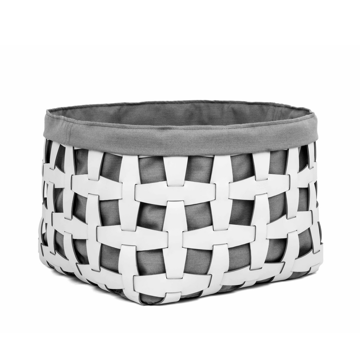 Outdoor Handwoven Leather Basket L | Pinetti Hook | OROA.com