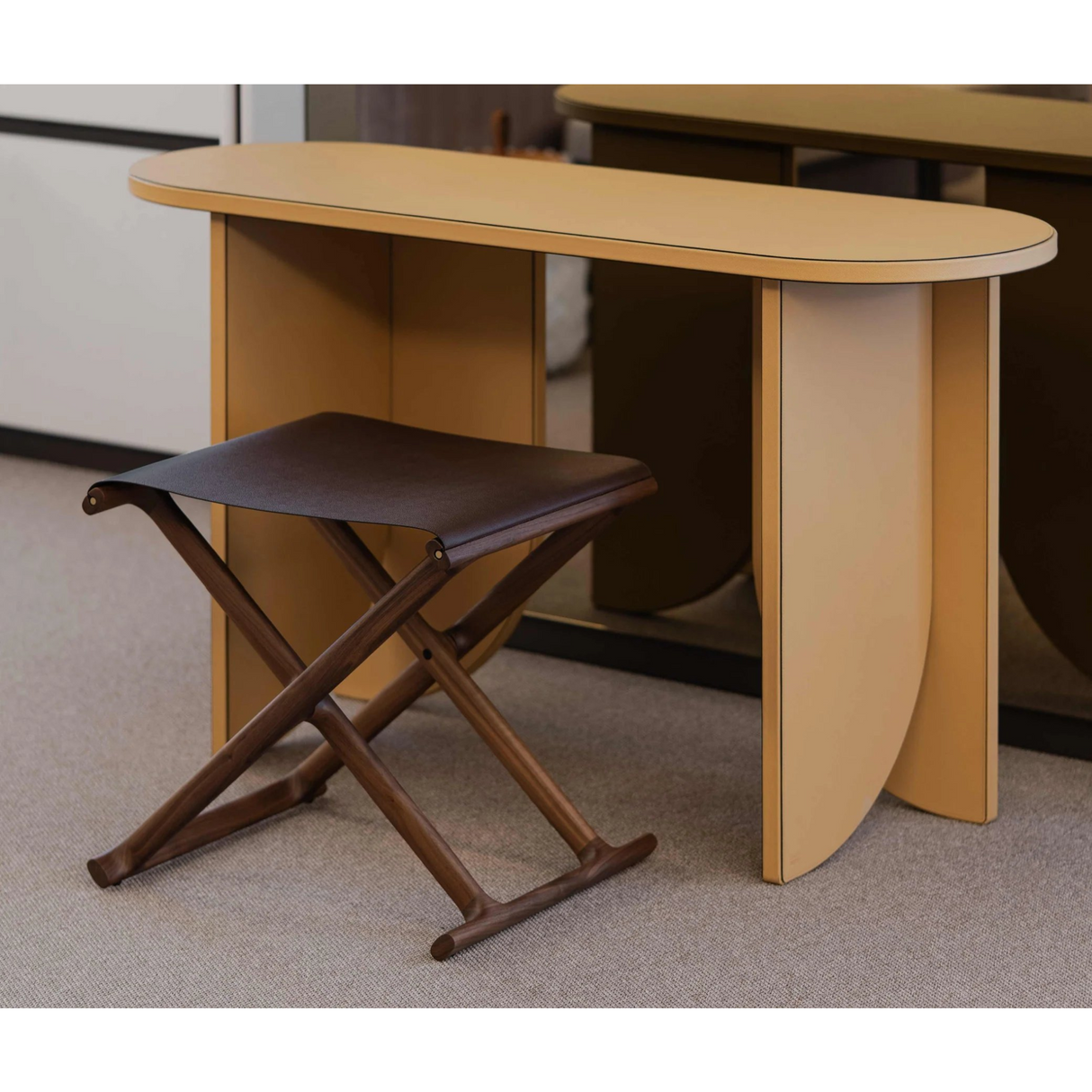 Outdoor Solid Walnut Folding Stool | Pinetti Chelsea | OROA.com