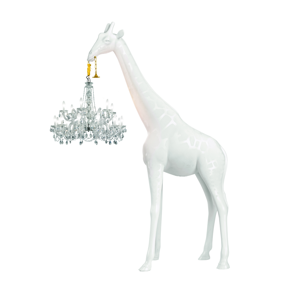 Outdoor Giraffe Statue Chandelier | Qeeboo Giraffe in Love | OROA.com