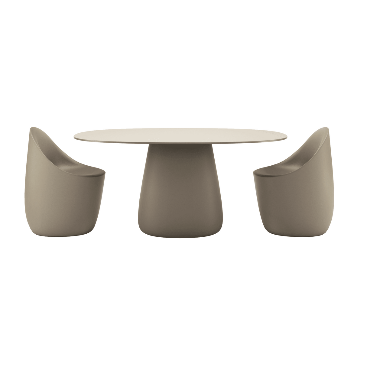 Oval Indoor/Outdoor Dining Table | Qeeboo Cobble | OROA.com