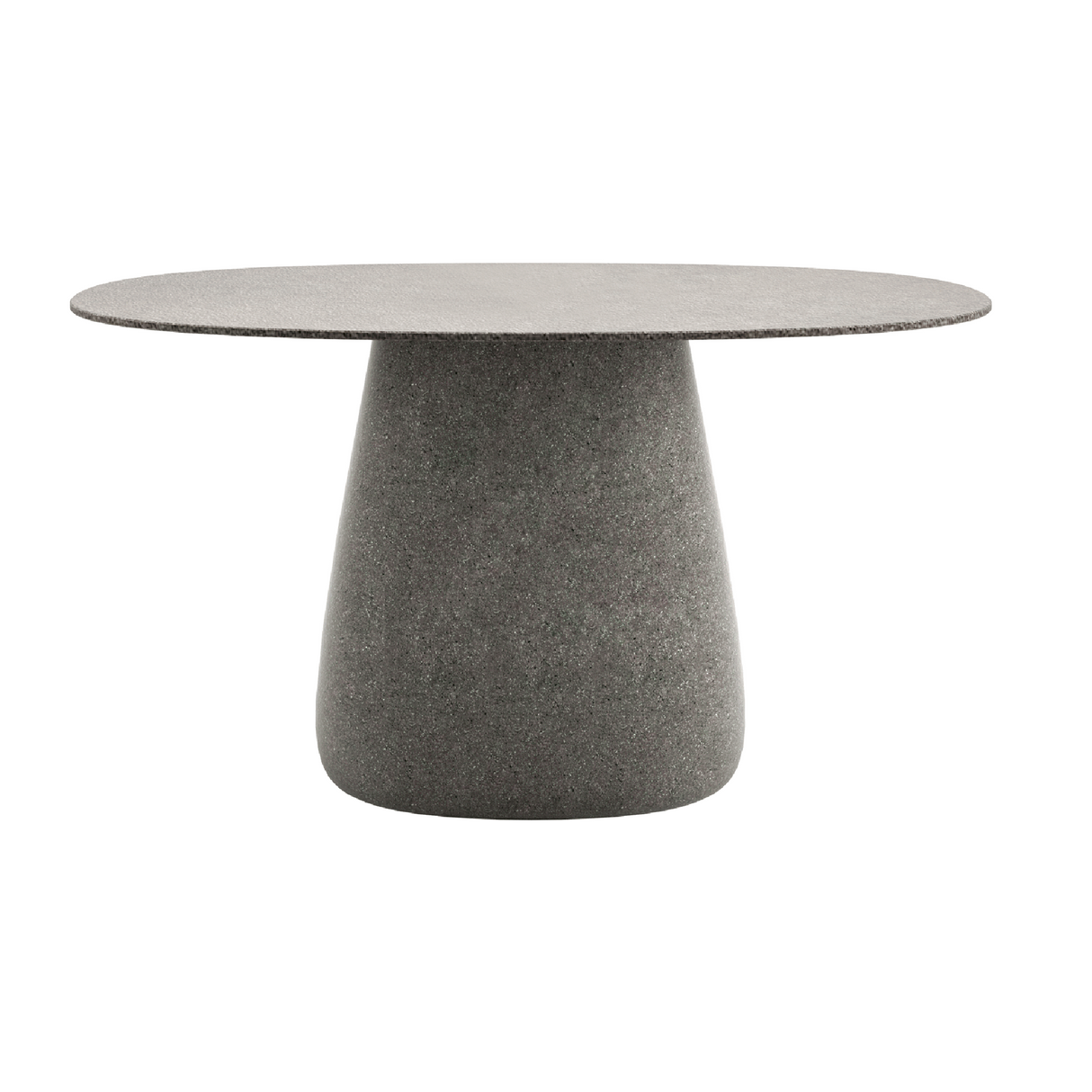 Oval Indoor/Outdoor Dining Table | Qeeboo Cobble | OROA.com