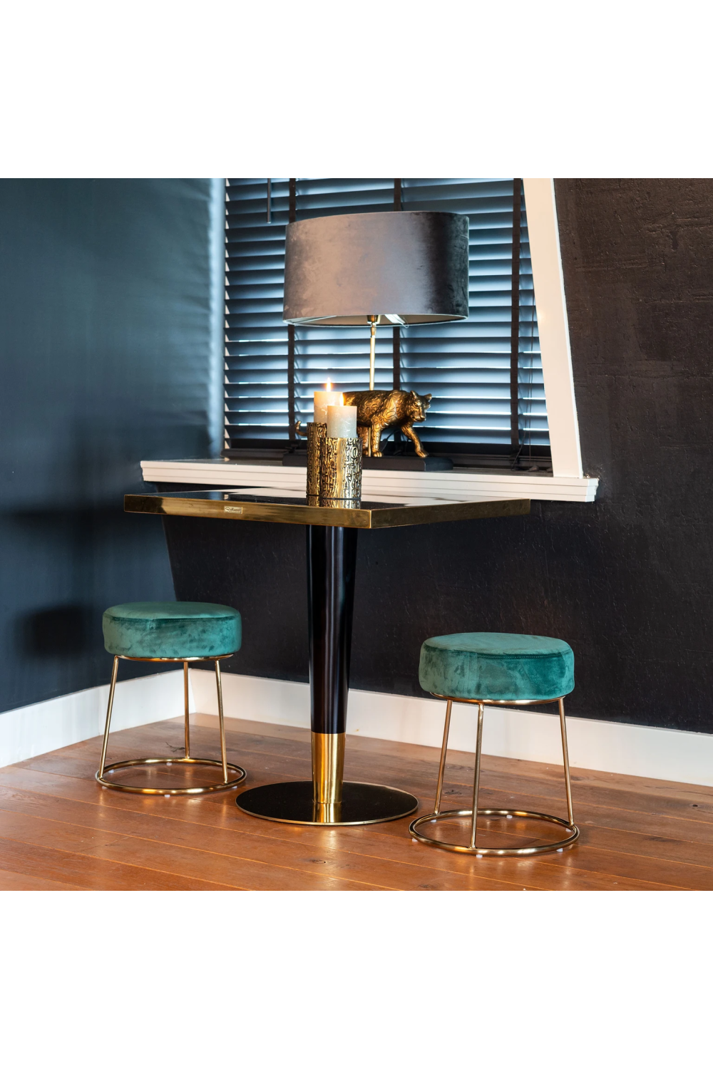Square Black Marble Pedestal Dining Table | Richmond Interiors Can Roca | OROA.com