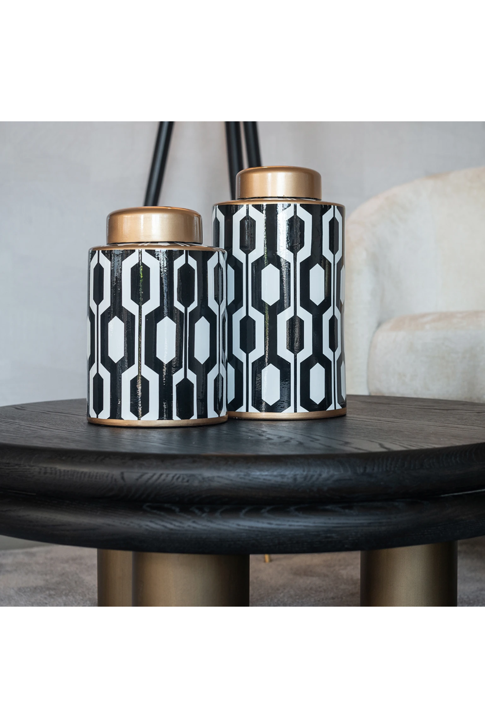Metal Tripod End Table | Oroa.com
