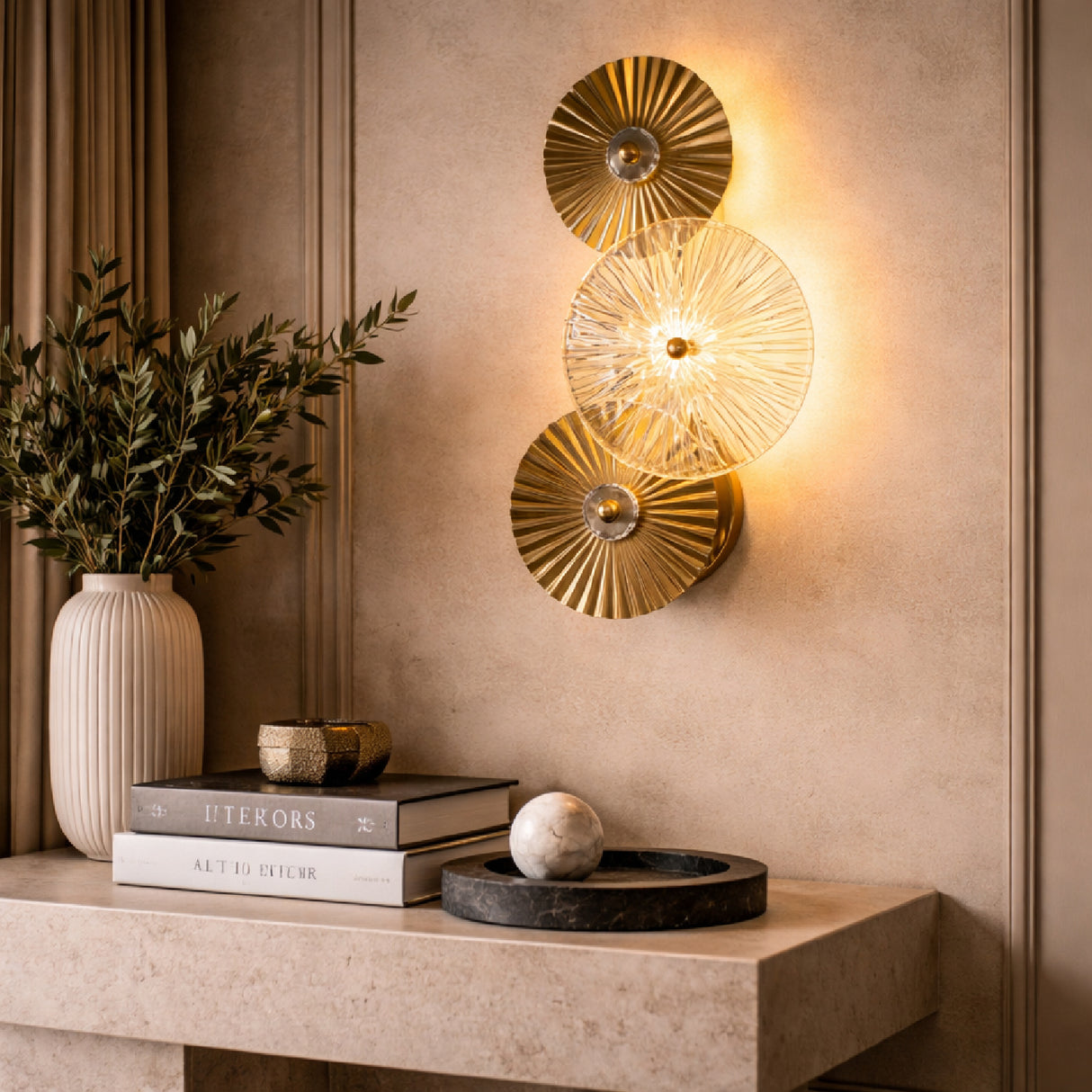 Fluted Triple Round Wall Lamp | Oroa.com