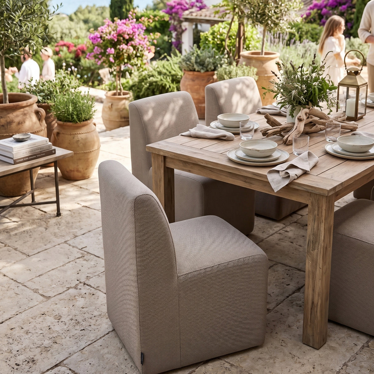 Outdoor Dining Chair | Oroa.com