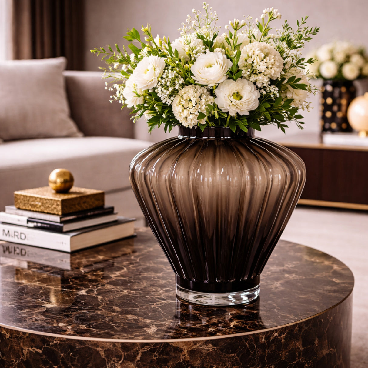 Brown Glass Vase | Oroa.com