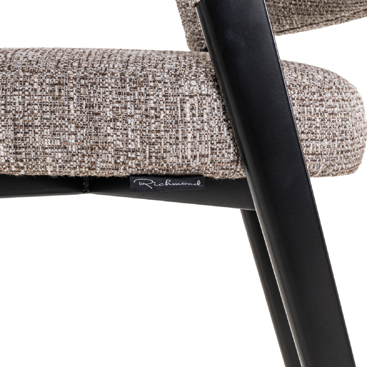 Curved Back Dining Chair | Oroa.com