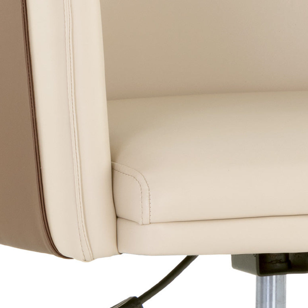Modern European furniture - Two-Toned Leather Office Chair - www.oroa.com | Oroa.com