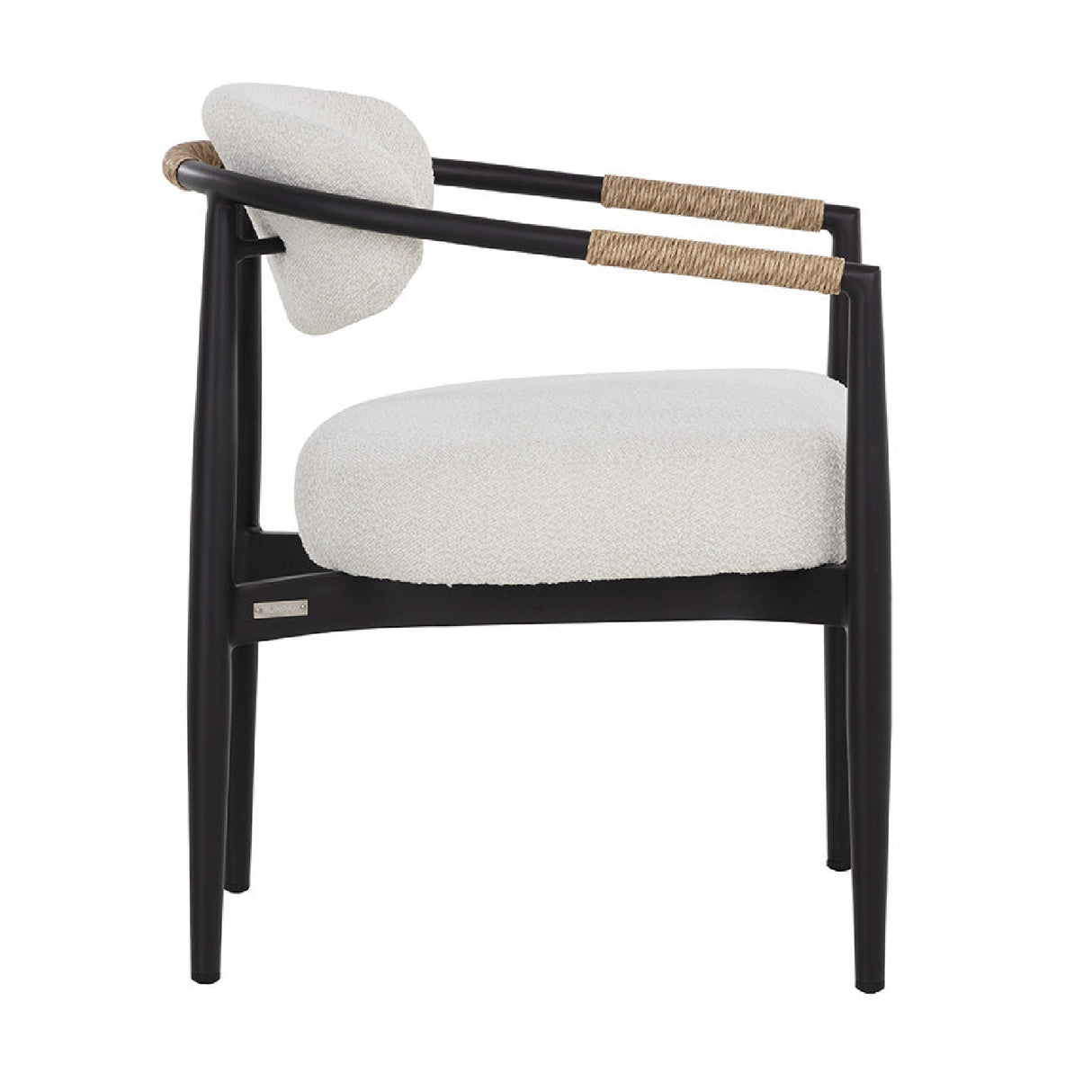 Sleek Indoor/Outdoor Dining Armchair | Oroa.com