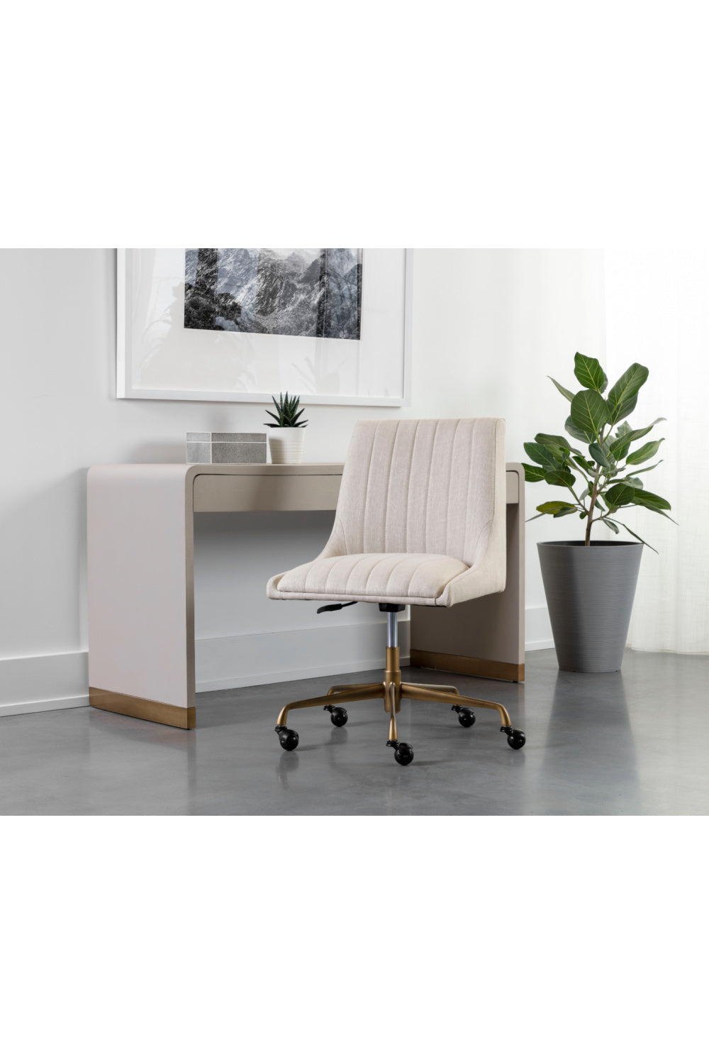 Modern European furniture - Vertical Stitched Office Chair - www.oroa.com | Oroa.com
