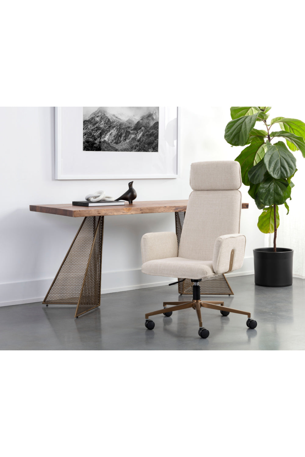 Modern European furniture - Curved Upholstered Office Chair - www.oroa.com | Oroa.com