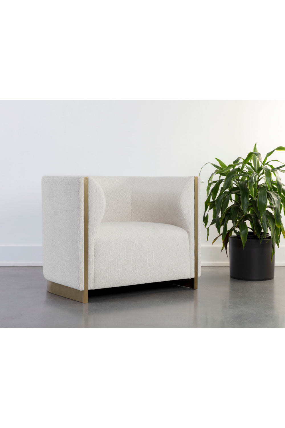 Modern European furniture - Gold Inlay Curved Lounge Chair - www.oroa.com | Oroa.com