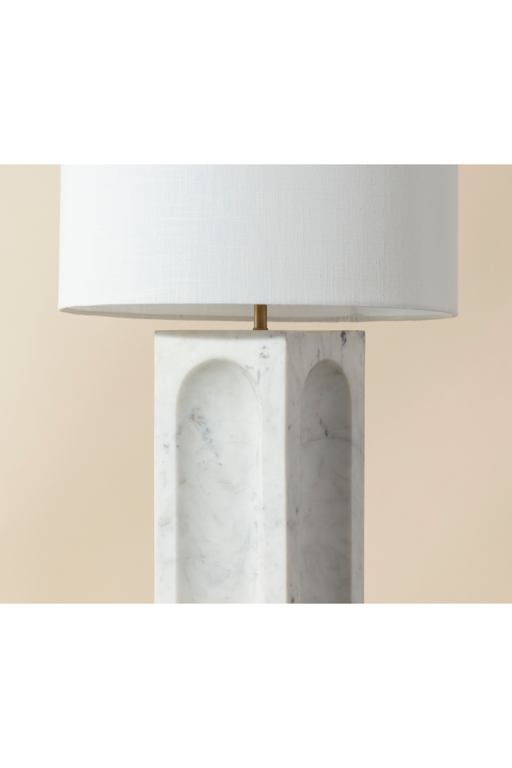 White Marble Arched Table Lamp | Splendido Rohe | Oroa.com