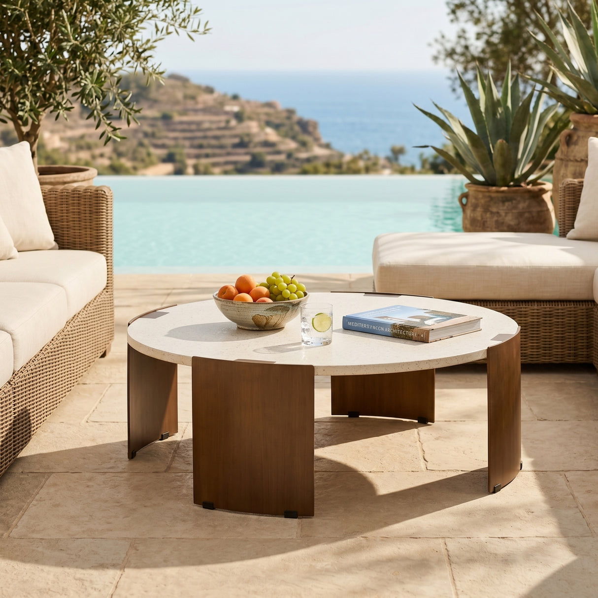 Round Concrete Indoor/Outdoor Coffee Table | Oroa.com