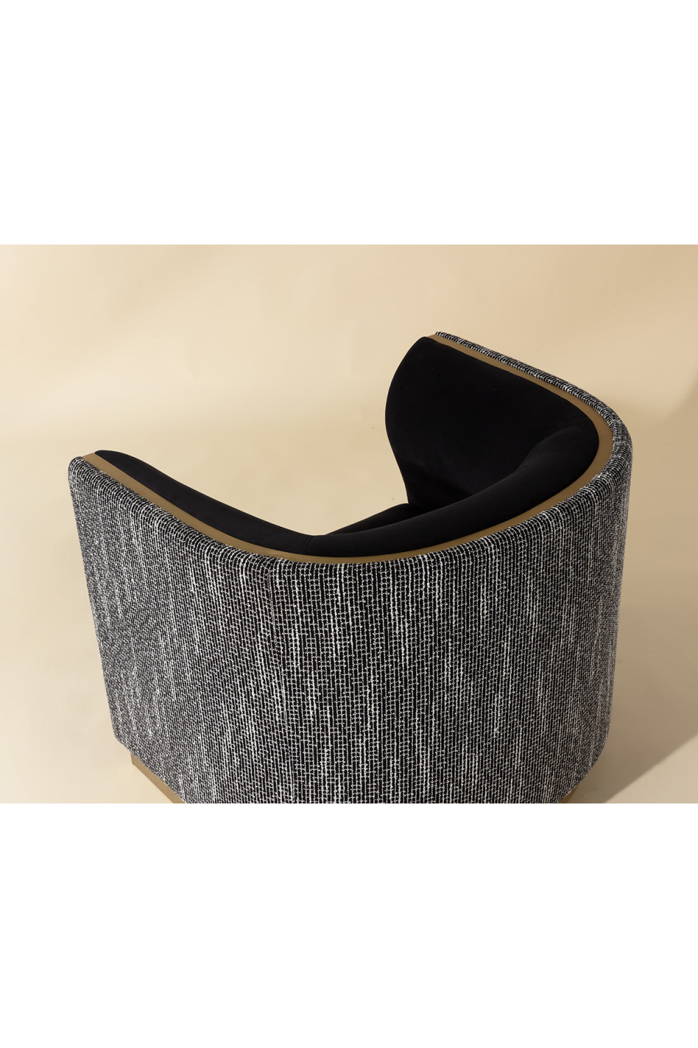 Modern European furniture - Gold Inlay Curved Lounge Chair - www.oroa.com | Oroa.com