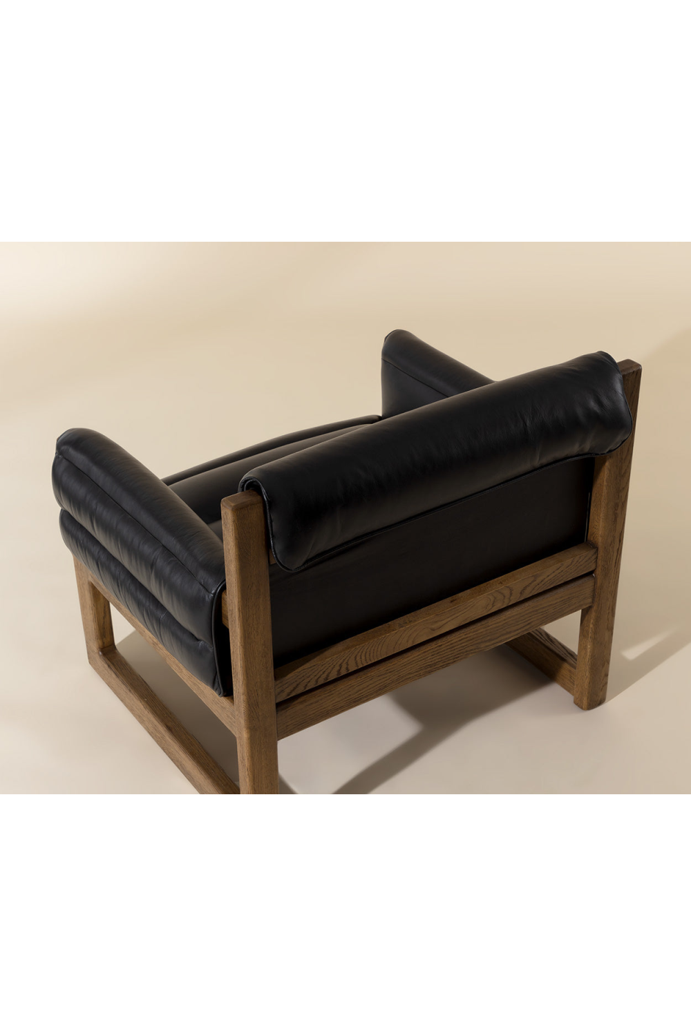 Modern European furniture - Tufted Black Leather Lounge Chair - www.oroa.com