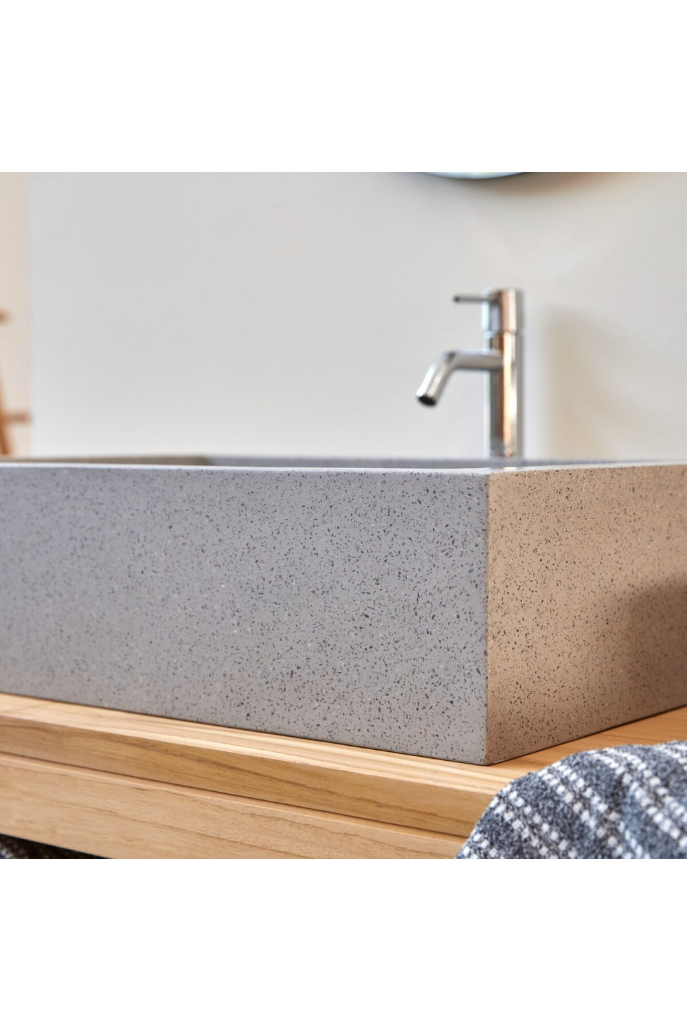 Gray Terrazzo Bathroom Sink | Tikamoon Pegase | OROA.COM