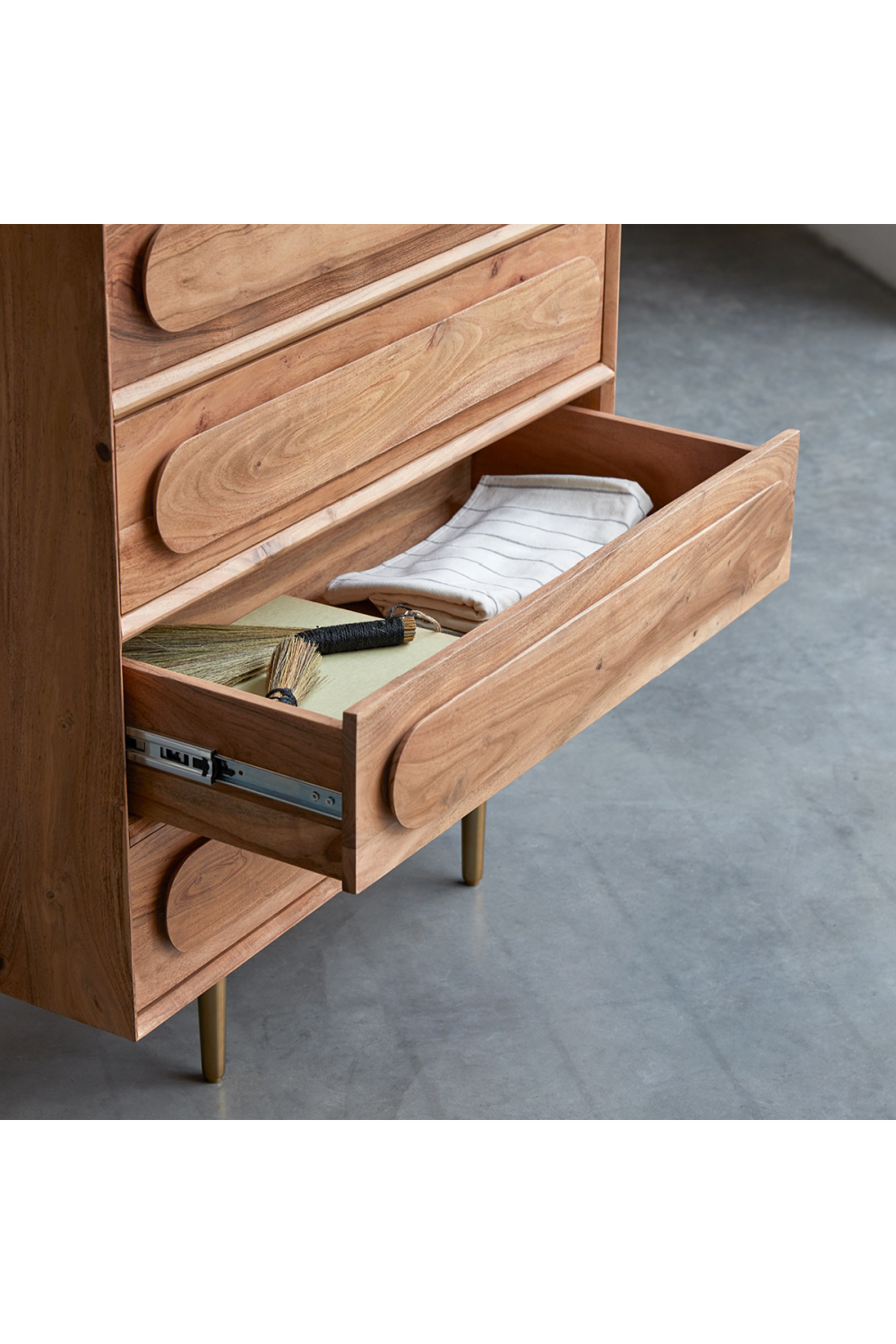 Acacia Chest of Drawers | Tikamoon Olgaa | OROA.COM