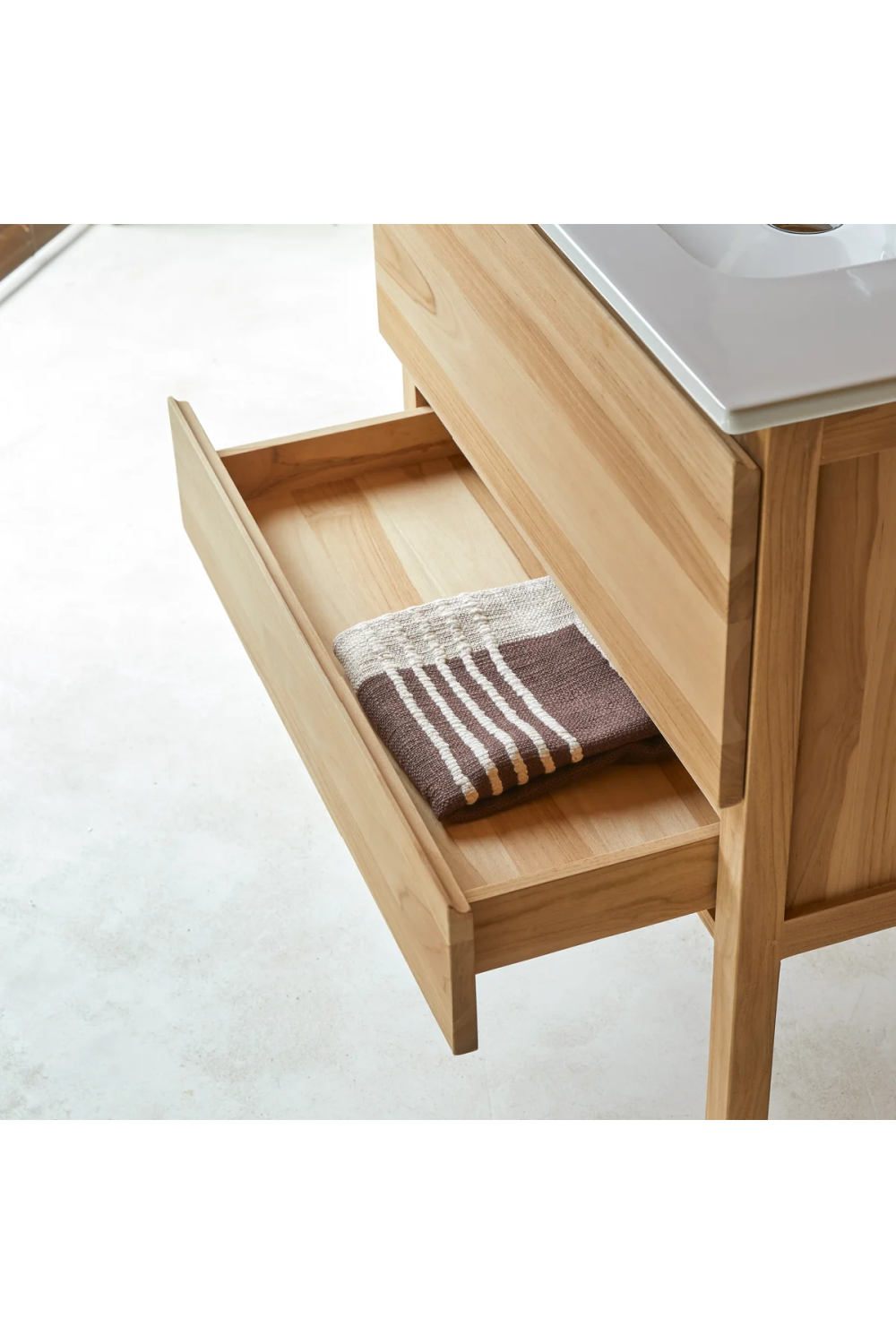 Ceramic Sink Bathroom Cabinet | Tikamoon Edgar