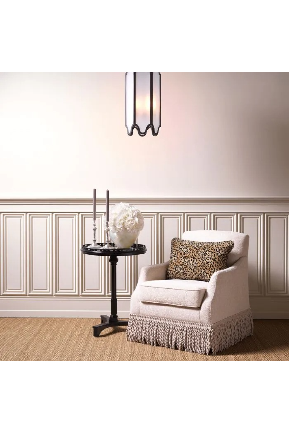 Black Column Base Side Table | Eichholtz Roentgen | Oroa.com