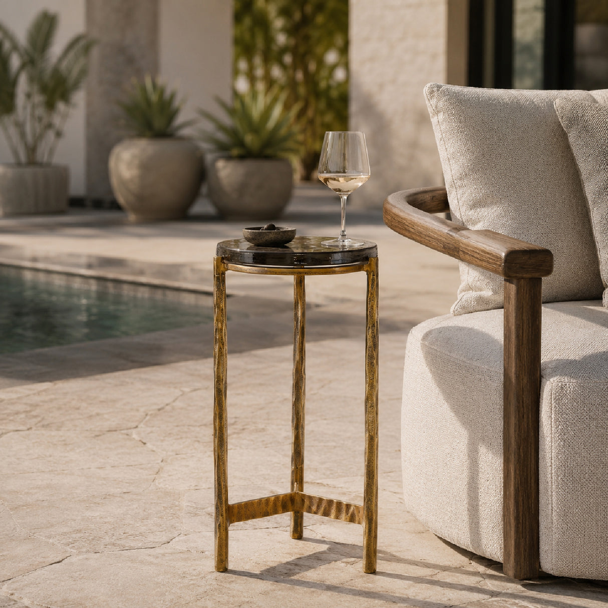 Round Glass Indoor/Outdoor Accent Table | Oroa.com