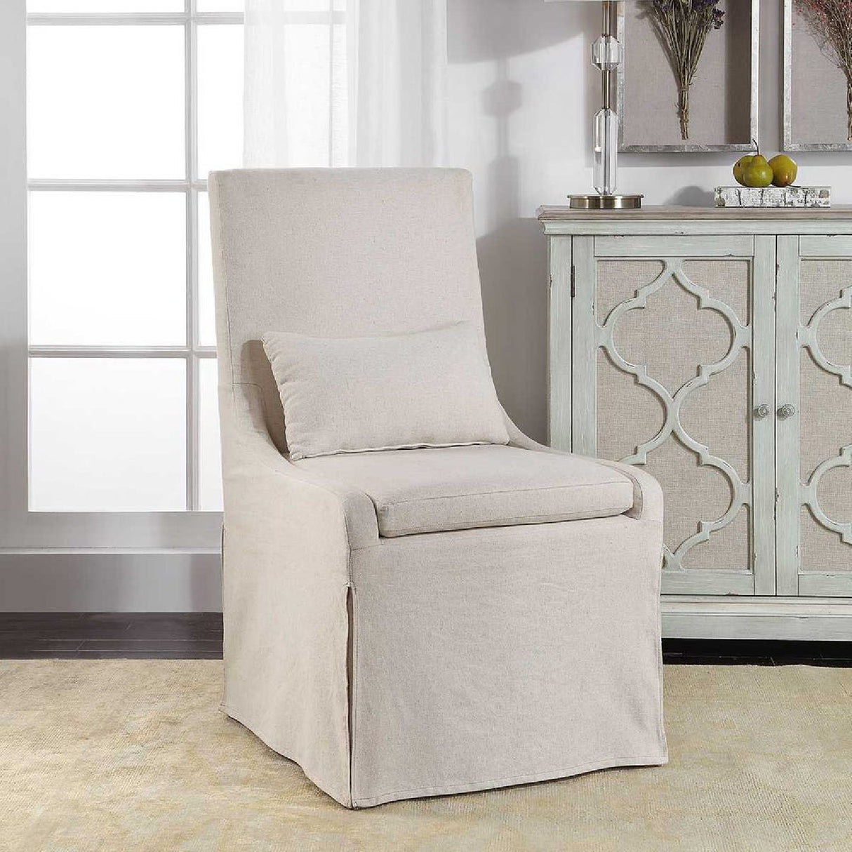 Slipcovered Accent Chair | Oroa.com