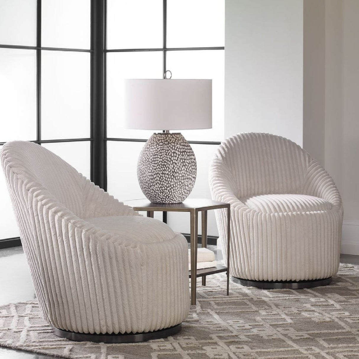 Fluted Chenille Swivel Chair | Oroa.com