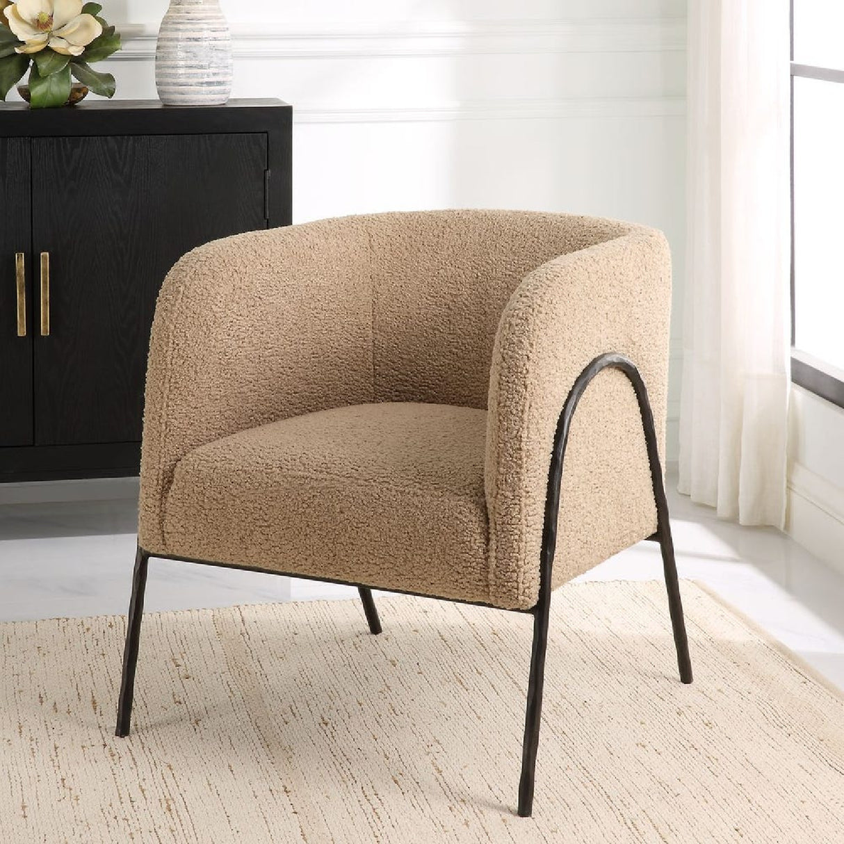 Barrel-Back Scandinavian Accent Chair | Oroa.com
