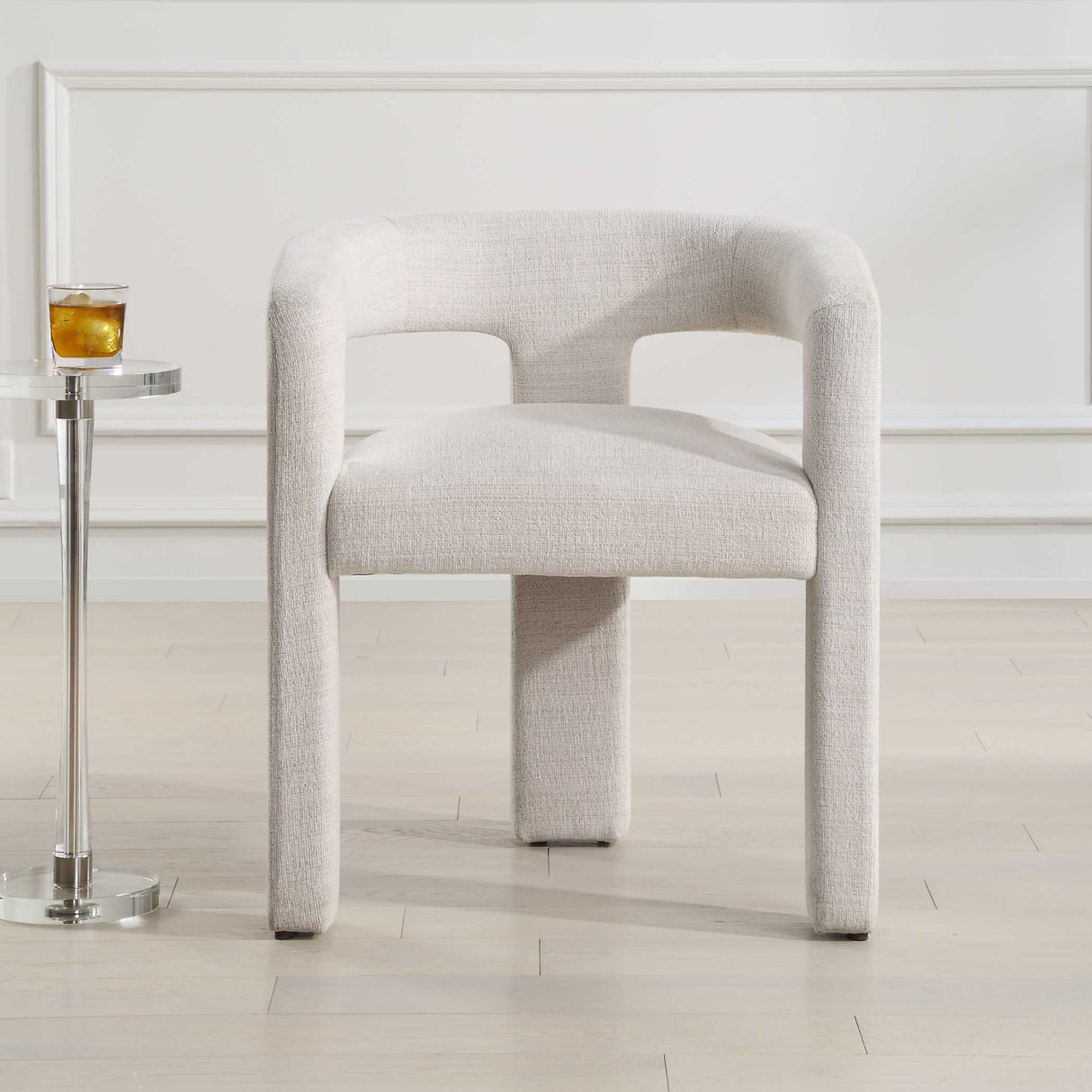 White Three-Legged Dining Chair | Oroa.com